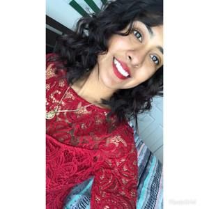 Meet your Posher, Alexis